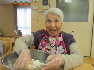 おしるこ作り【デイサービスセンター七瀬】